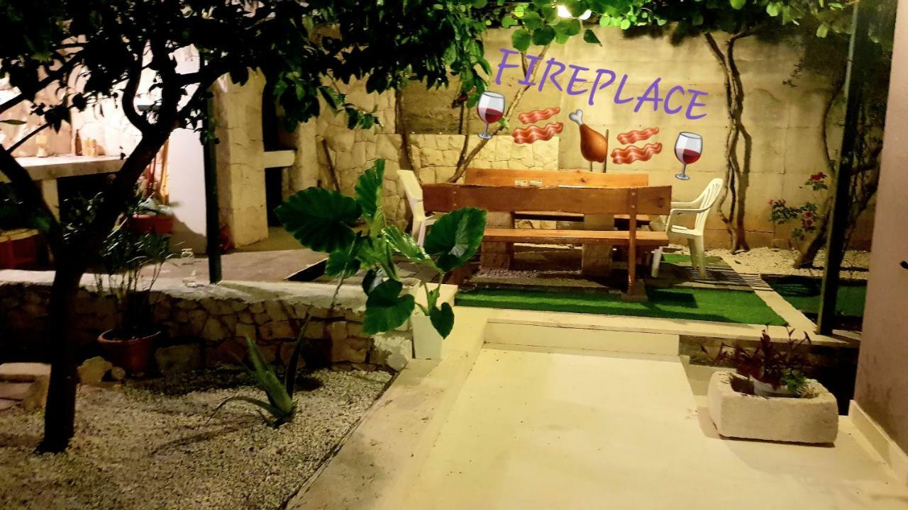 Apartmani Ferdi Trogir Exterior foto